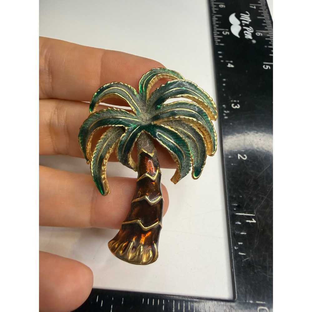 Tropical Palm Tree Brooch Green Brown Enamel Gold Tone Beach Accessory